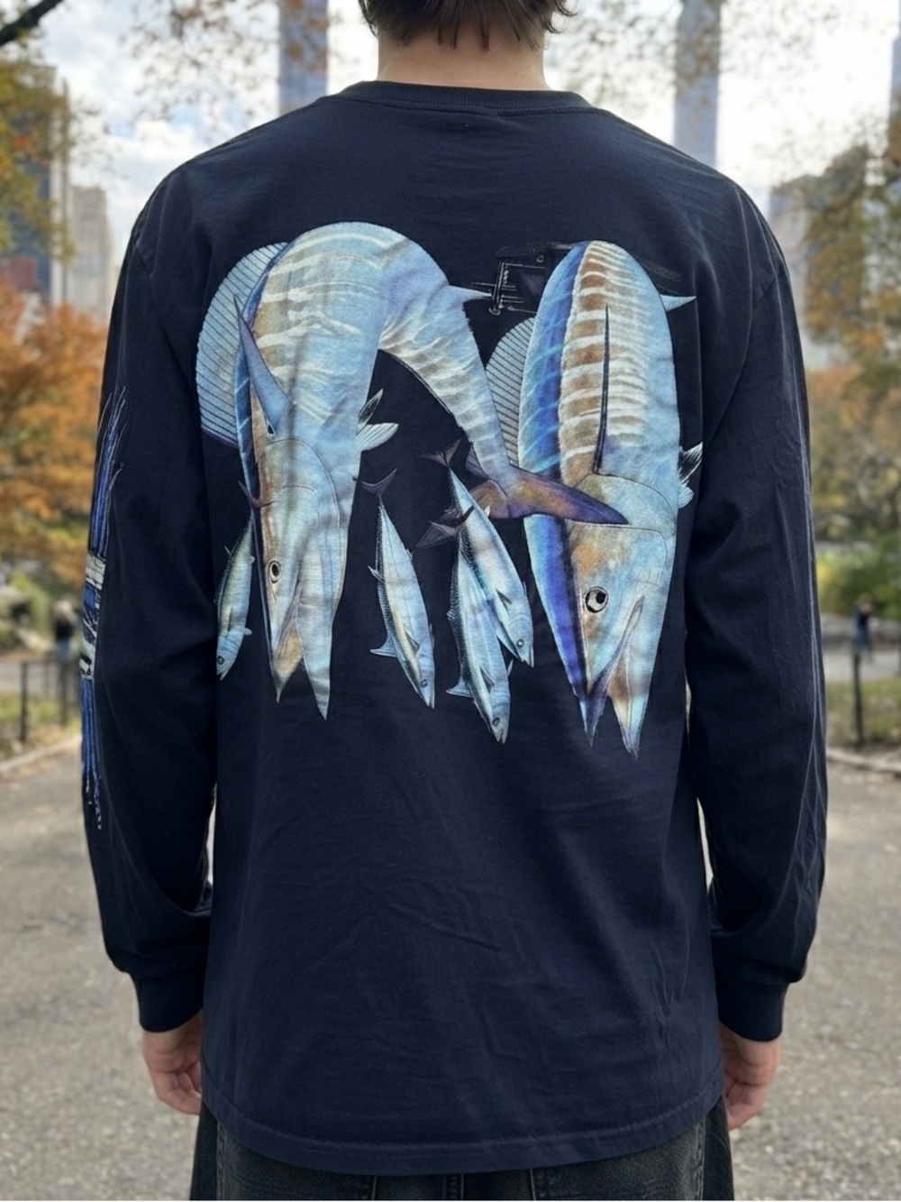 Guy Harvey Navy Blue Long Sleeve Graphic Pocket T-Shirt M Vintage Marlin Fish